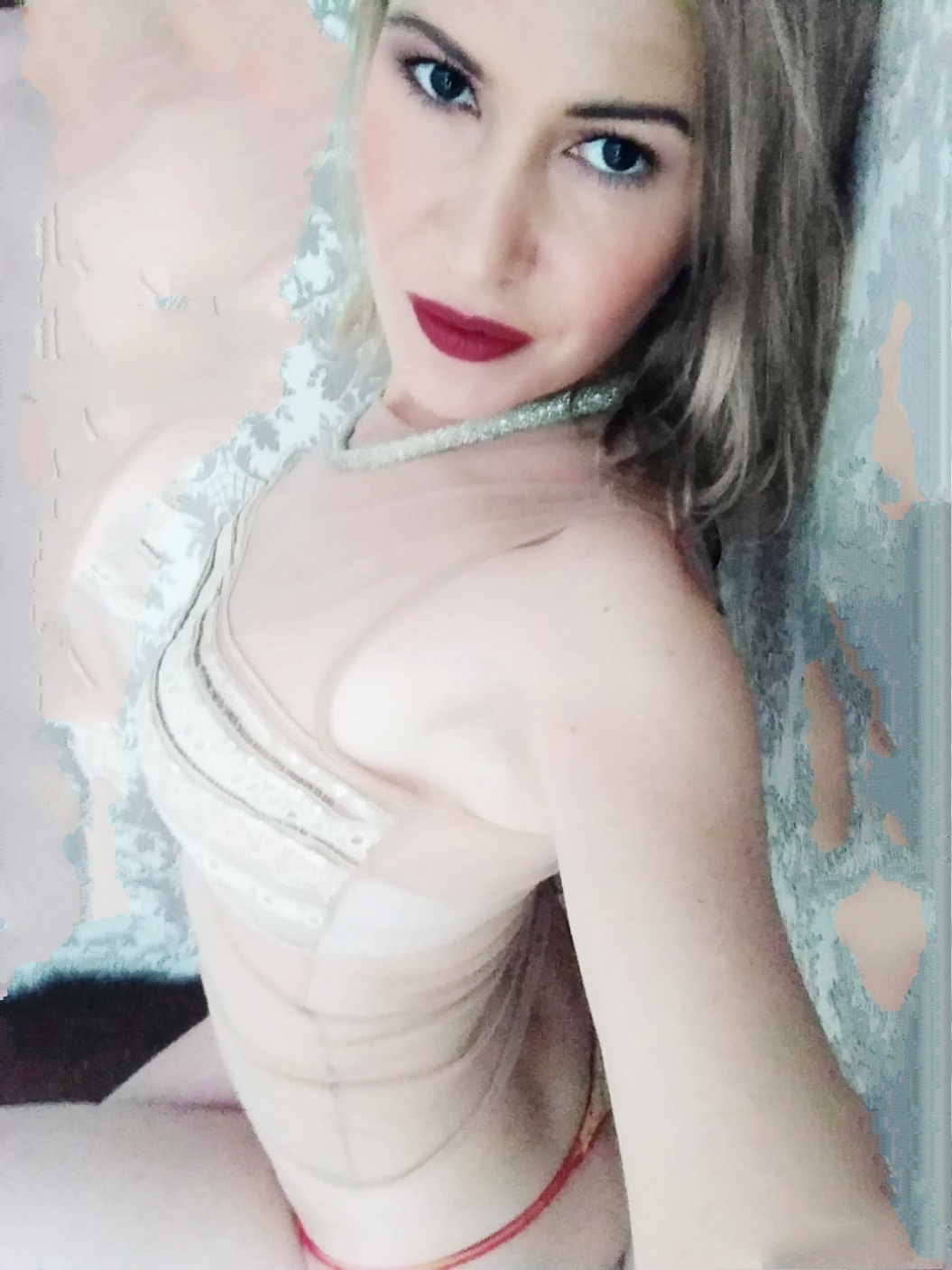 Массажистка   Марина 